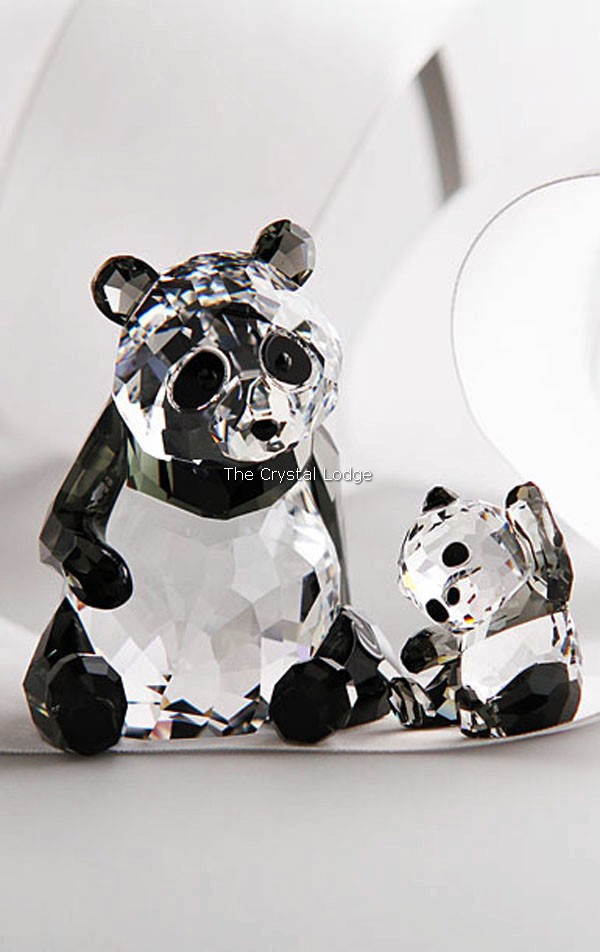 Swarovski_Panda_mother_and_cub_5063690 | The Crystal Lodge