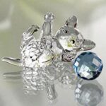 Swarovski_kitten_lying_blue_wool_631857 | The Crystal Lodge