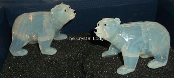 Swarovski_2011_annual_edition_polar_bear_cubs_white_opal_1080774 | The Crystal Lodge