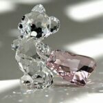 Swarovski_Kris_Bears_With_you_dragging_heart_behind_905386_1_WM Swarovski_Kris_Bears_With_you_dragging_heart_behind_905386 | The Crystal Lodge