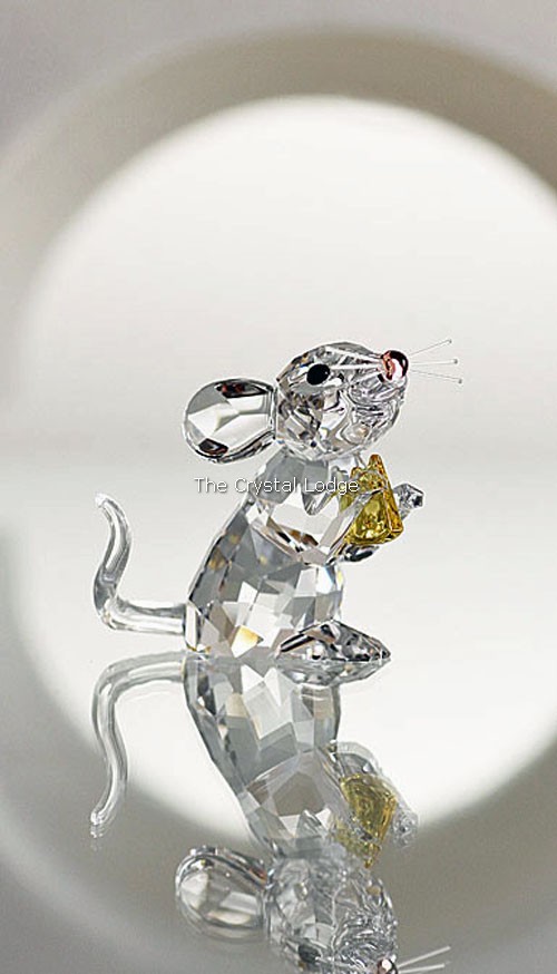 Swarovski_Mouse_with_cheese_5004691 | The Crystal Lodge