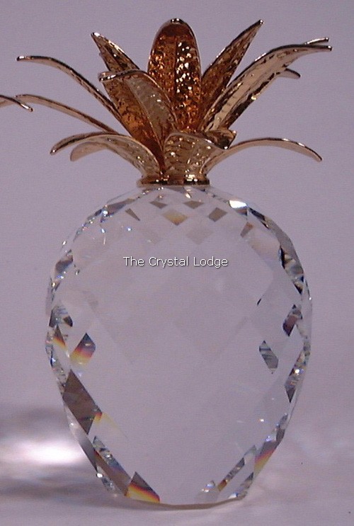 Swarovski_pineapple_gold_large_rounded_top_hammered_leaves_010044 | The Crystal Lodge