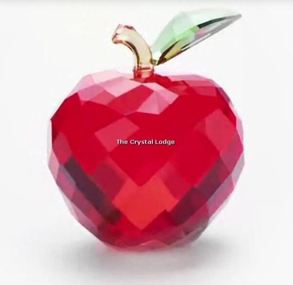 Swarovski_red_apple_2020_5491974 | The Crystal Lodge