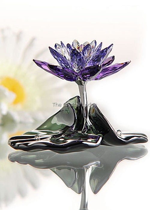 Swarovski_Paradise_flower_waterlily_blue_violet_1141630 | The Crystal Lodge