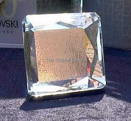 Swarovski_picture_frame_square_gold_Europe_010149 | The Crystal Lodge