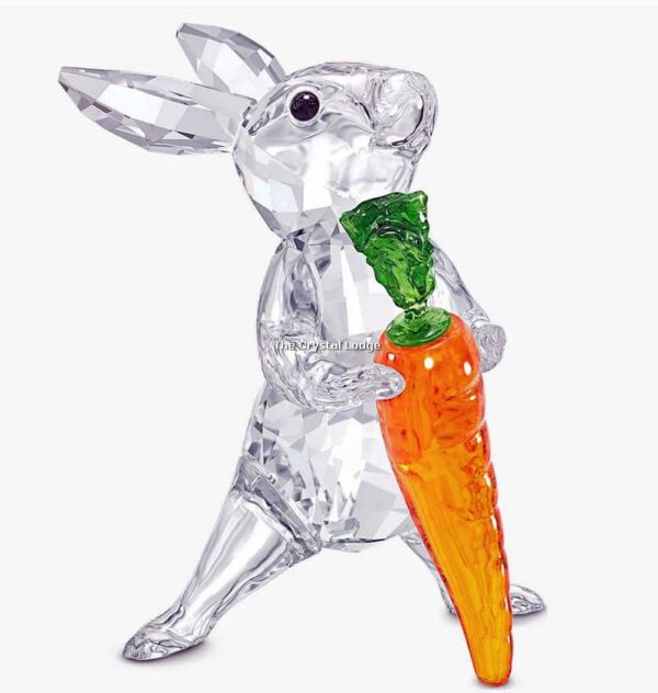 Swarovski_rabbit_with_carrot_5530687 | The Crystal Lodge