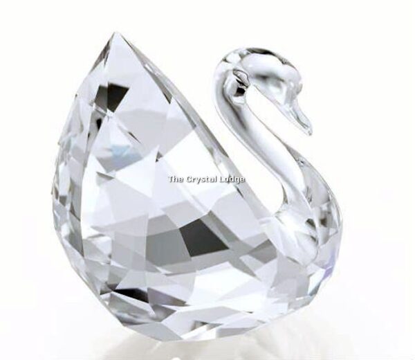 Swarovski_swan_small_2016_5215947 | The Crystal Lodge