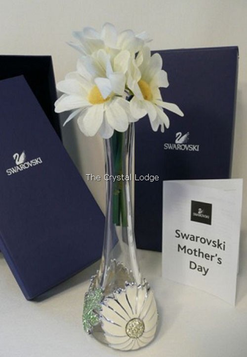 Swarovski_vase_Mothers_Day_daisy_USA_1299930 | The Crystal Lodge