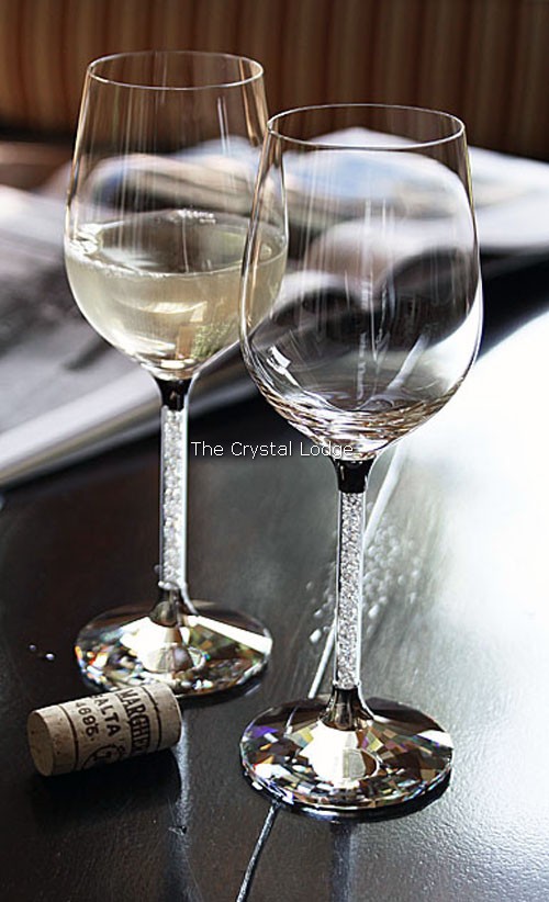 Swarovski_wine_glasses_white_2011_design_1095947 | The Crystal Lodge