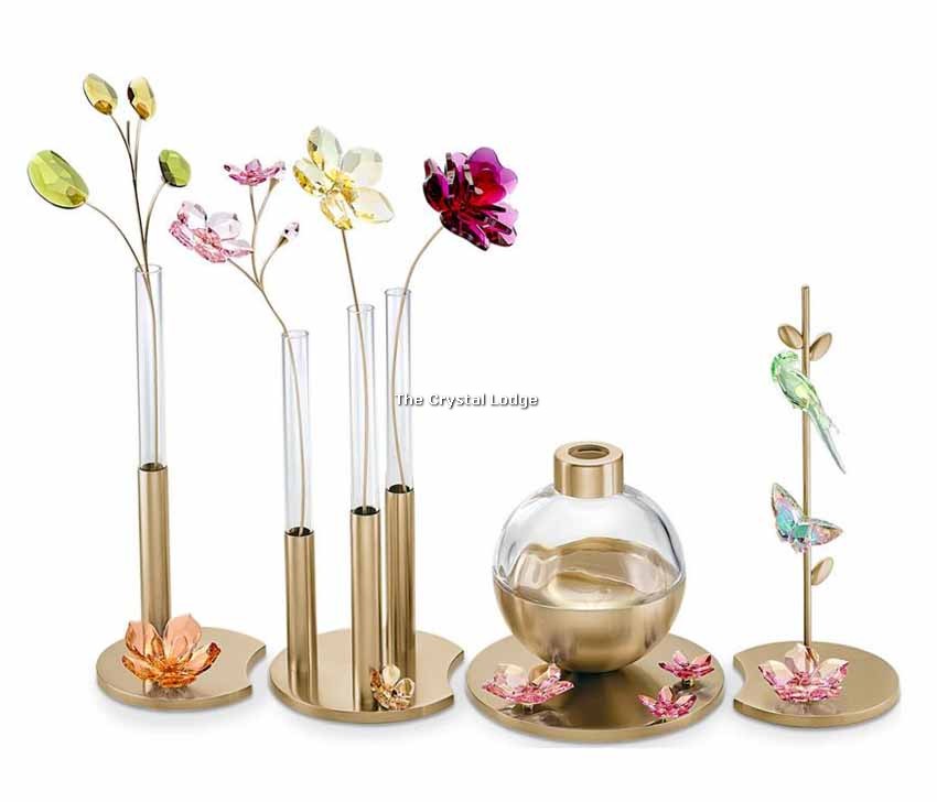 Swarovski_Jungle_Beats_Decorative_Stand_Andoki_Small_5568477 | The Crystal Lodge