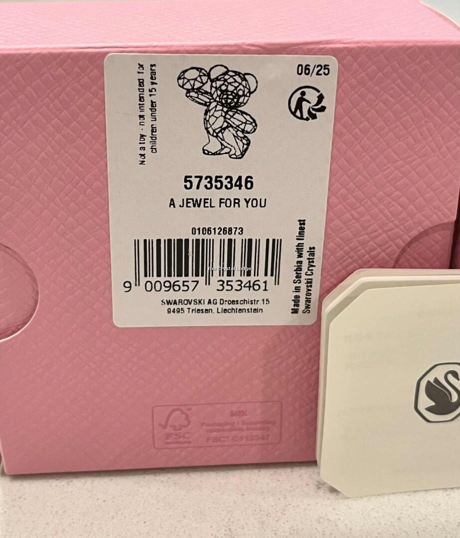 Swarovski_Kris_Bear_a_jewel_for_you_5735346 | The Crystal Lodge